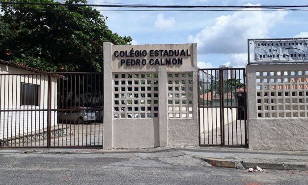 Estudante é baleado durante briga em colégio estadual de Armação