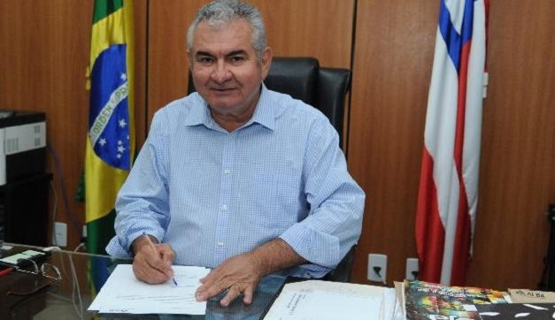 Angelo Coronel participa de lançamento da Fenagri 2018 e diz que agronegócio é o caminho mais rápido para acelerar o desenvolvimento da Bahia