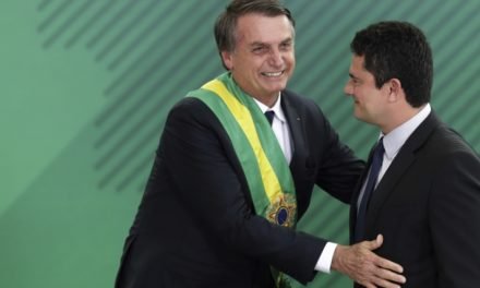 Sérgio Moro, disse nesta quarta-feira (2), durante cerimônia de transmissão de cargo, que o Brasil não será “porto seguro” para criminosos.