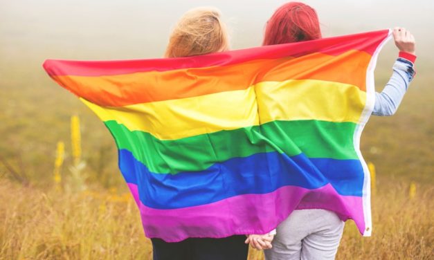 Foi autorizado pelo MEC uso de nome social na educação básica para travestis e transexuais